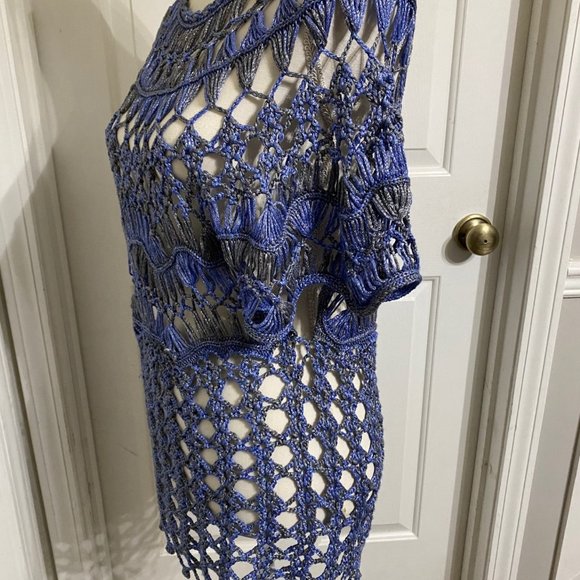 S/M Beautifully Detailed, Crocheted Top by Keren Hart - Picture 3 of 9